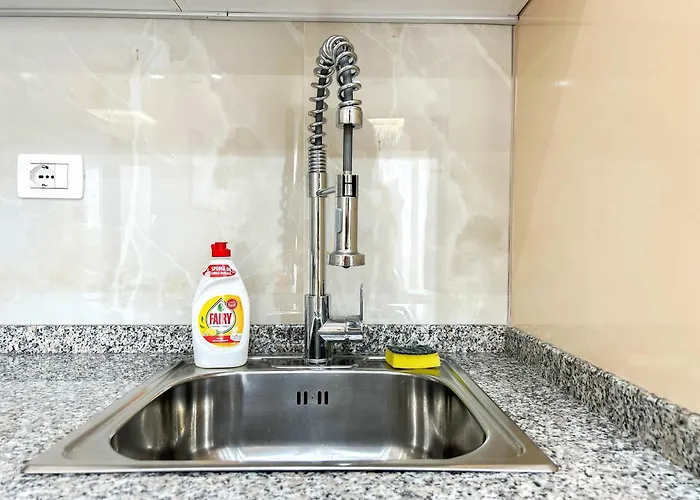 The Melting Horizon * Golem (Tirana)