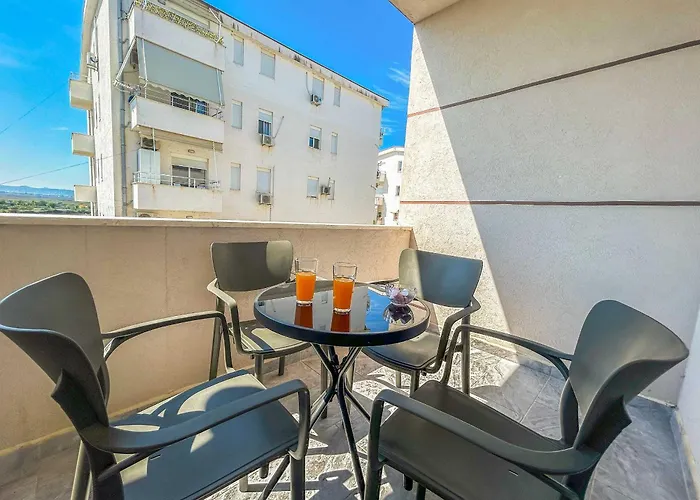 Apartment The Melting Horizon